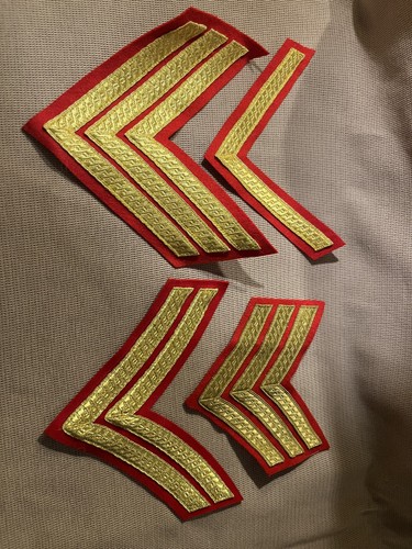Militaria job lot badges - militaria,